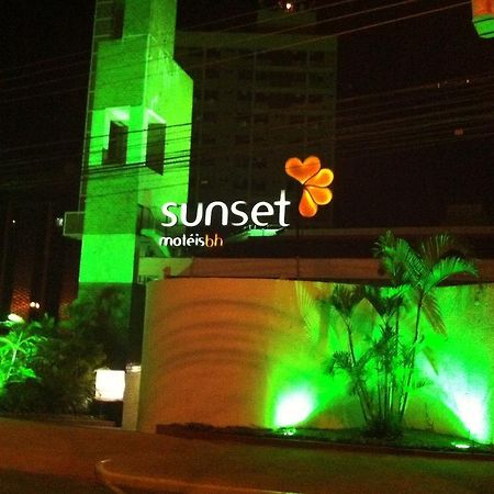 Motel Sunset (Adults Only) Белу-Оризонті Екстер'єр фото